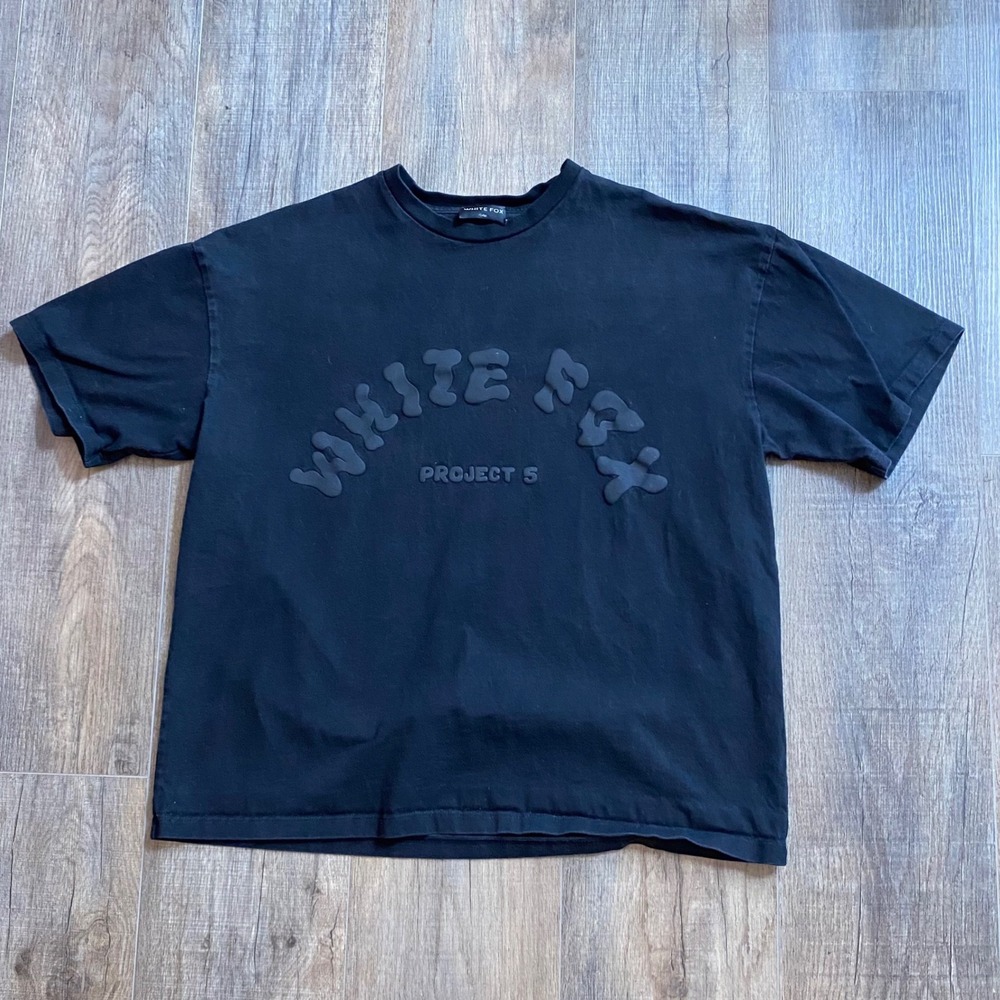 White Fox Project 5 Oversized Black Puff Print Graphic T-Shirt S/M Cotton Tee